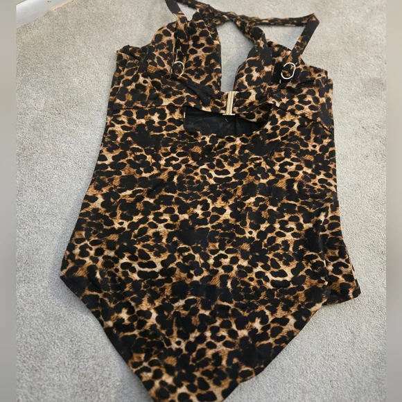 Leopard Print One-Piece Swimsuit - Picture 7 of 13